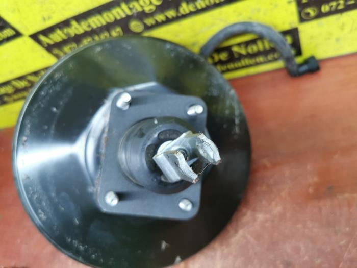 Usagé Servo frein Citroen C1 1.0 12V VVT-i Prix € 50,00 Règlement à la marge proposé par autodemontage denollen