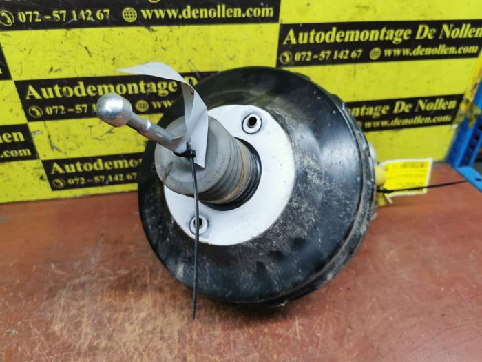 Usagé Assistant de freinage Opel Insignia 1.8 16V Ecotec Prix € 75,00 Règlement à la marge proposé par autodemontage denollen