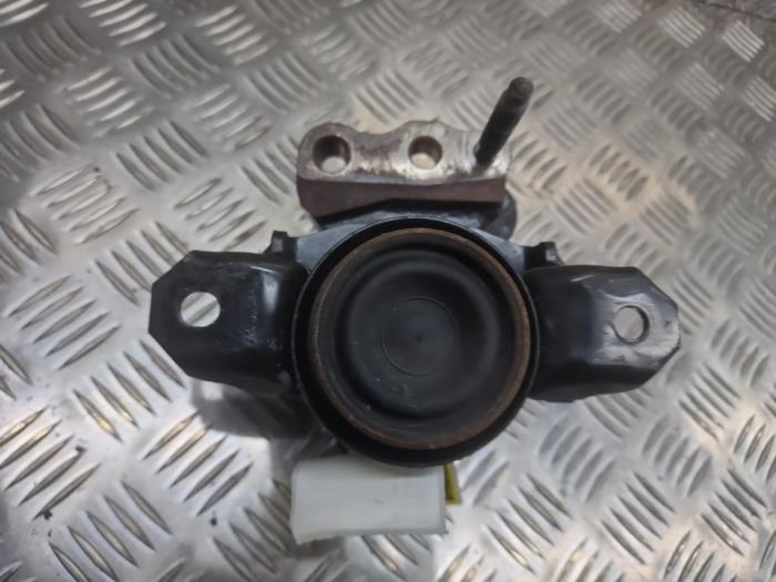 Used Engine mount Citroen C1 1.0 12V VVT-i Price € 30,00 Margin scheme offered by autodemontage denollen