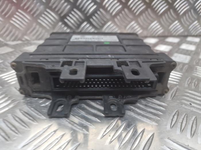 Used Automatic gearbox computer Volkswagen Polo IV (9N1/2/3) 1.4 16V Price € 85,00 Margin scheme offered by autodemontage denollen
