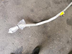 Usagé Echappement silencieux central Peugeot 206 CC (2D) 1.6 16V Prix € 40,00 Règlement à la marge proposé par de Nollen autorecycling