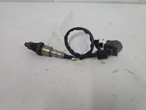 Sonde lambda d'un Mercedes-Benz GLA (156.9) 1.6 180 16V 2015