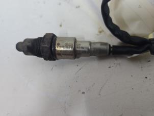 Sonde lambda d'un Mercedes-Benz GLA (156.9) 1.6 180 16V 2015