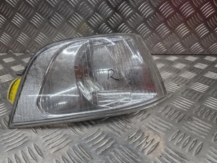 Begagnade Indikator, höger Volvo V40 (VW) 1.8 16V Pris € 15,00 Marginaltabell erbjuds av autodemontage denollen