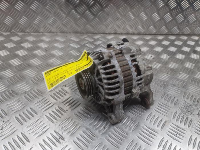 Begagnade Dynamo Renault Twingo (C06) 1.2 Pris € 50,00 Marginaltabell erbjuds av autodemontage denollen