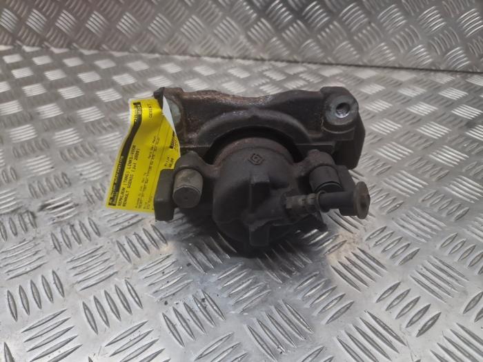 Gebrauchte Bremszange links vorne Renault Scénic III (JZ) 1.4 16V TCe 130 Preis € 40,00 Margenregelung angeboten von autodemontage denollen