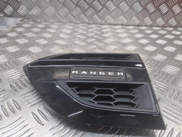 Używane Rózne Ford Ranger 2.0 EcoBlue 16V 4x4 Cena € 40,00 Procedura marży oferowane przez autodemontage denollen
