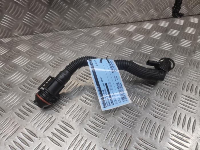 Usagé Ventilation carter Mercedes A (177.0) 2.0 A-200d Prix € 35,00 Règlement à la marge proposé par autodemontage denollen