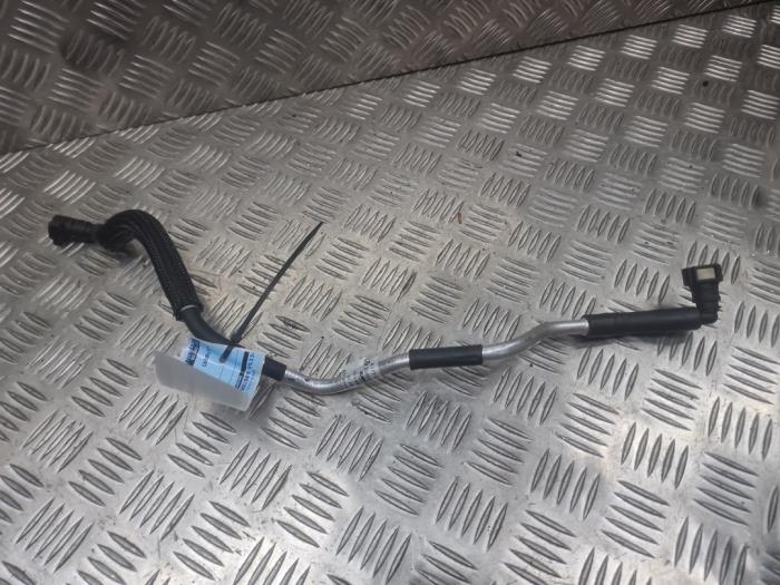 Usagé Conduit (divers) Mercedes A (177.0) 2.0 A-200d Prix € 25,00 Règlement à la marge proposé par autodemontage denollen