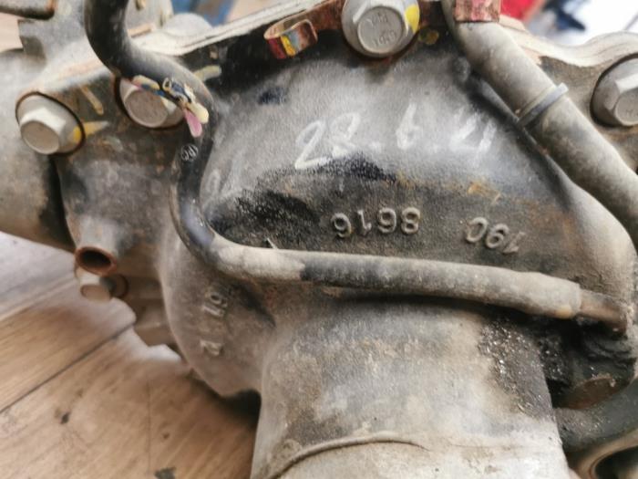 Främre differential från en Ford Ranger 2.0 EcoBlue 16V 4x4 2022