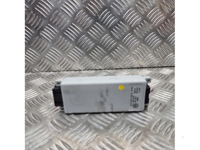 Begagnade Gateway-modul Volkswagen Golf V (1K1) 2.0 TFSI GTI 16V Pris € 170,00 Marginaltabell erbjuds av autodemontage denollen