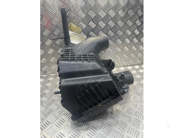 Gebrauchte Luftfiltergehäuse Renault Trafic (1FL/2FL/3FL/4FL) 1.6 dCi 90 Preis € 60,00 Margenregelung angeboten von autodemontage denollen