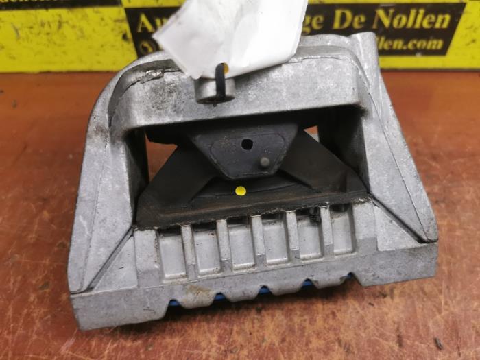 Used Engine mount Volkswagen Golf V (1K1) 1.4 TSI 122 16V Price € 35,00 Margin scheme offered by autodemontage denollen
