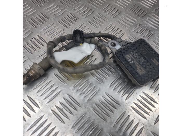 Lambda probe from a Peugeot Expert (V1/VA/VB/VE/VF/VT/VY) 1.6 Blue HDi 95 16V 2016