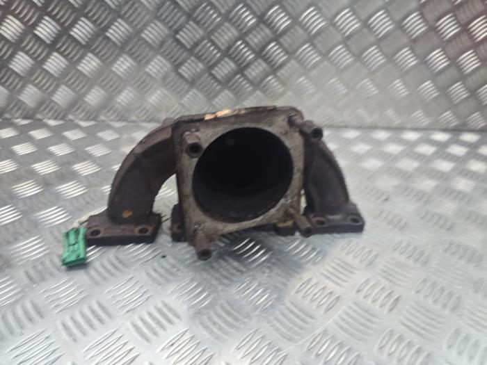 Używane Kolektor wydechowy Peugeot 207/207+ (WA/WC/WM) 1.4 16V Cena € 49,95 Procedura marży oferowane przez autodemontage denollen