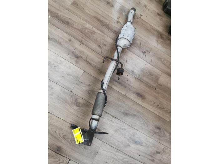 Used Front pipe + catalyst Volkswagen Polo III (6N2) 1.4 16V 75 Price € 150,00 Margin scheme offered by autodemontage denollen
