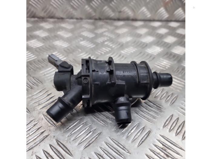 Usagé Pompe à eau Renault Master III (JV) 2.3 Energy dCi 165 16V Prix € 96,80 Prix TTC proposé par autodemontage denollen
