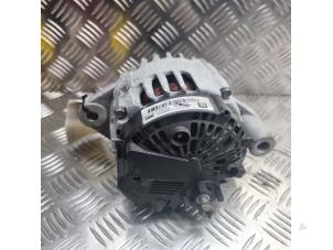 Dynamo från en Opel Astra J (PC6/PD6/PE6/PF6) 2.0 CDTI 16V 160 Ecotec 2015