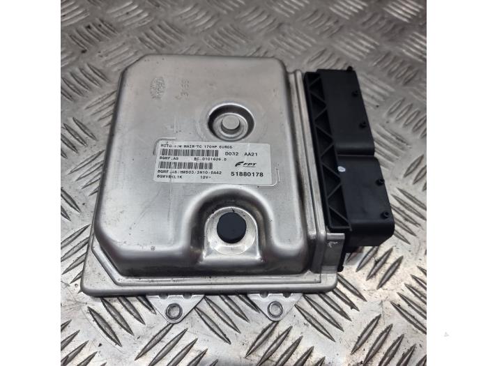 Engine management computer Alfa Romeo MiTo (955), 2008 / 2018 1.4 Turbo Multi Air 16V Quadrifoglio Verde, Hatchback, Petrol, 1.368cc, 125kW (170pk), FWD, 940A2000, 2009-09 / 2018-10, 955AXN (Used)