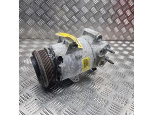 Begagnade Luftkonditioneringspump Ford Kuga II (DM2) 1.5 EcoBoost 16V 120 Pris på förfrågan erbjuds av de Nollen autorecycling