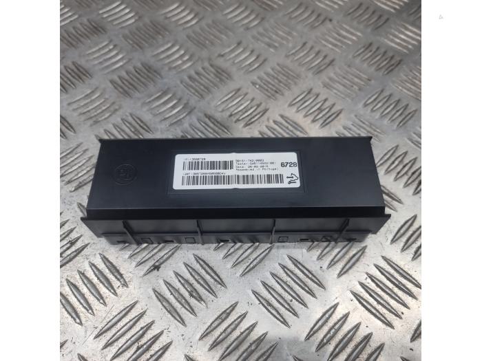 Używane Modul climatronic Opel Astra J (PC6/PD6/PE6/PF6) 2.0 CDTI 16V 160 Ecotec Cena € 44,95 Procedura marży oferowane przez autodemontage denollen