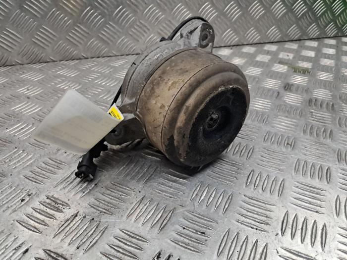 Used Engine mount Mercedes GLK (204.7/9) 2.2 220 CDI 16V BlueEff.,BlueTEC 4-Matic Price € 39,95 Margin scheme offered by autodemontage denollen