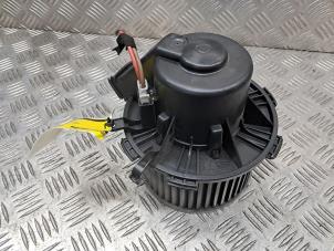 Begagnade Fläktmotor för uppvärmning och ventilation Volkswagen Crafter 2.0 BiTDI Pris € 49,95 Marginaltabell erbjuds av de Nollen autorecycling