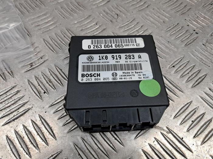 Gebrauchte PDC Modul Volkswagen Golf Plus (5M1/1KP) 1.9 TDI 105 Preis € 30,00 Margenregelung angeboten von autodemontage denollen