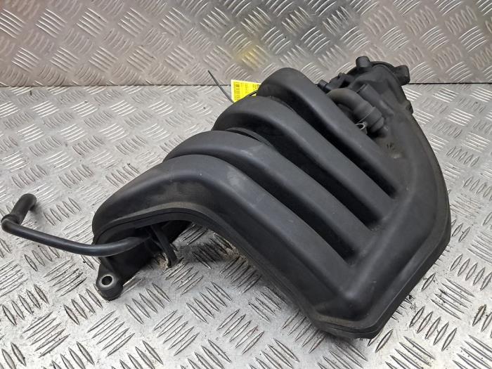 Insugsrör från en MINI Mini One/Cooper (R50) 1.6 16V Cooper 2003