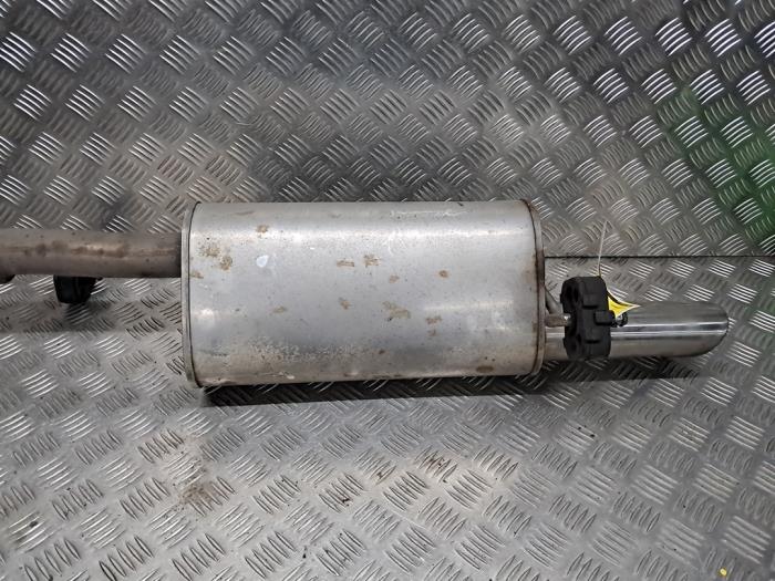 Gebrauchte Auspuff Enddämpfer Opel Corsa E Preis € 50,00 Margenregelung angeboten von autodemontage denollen