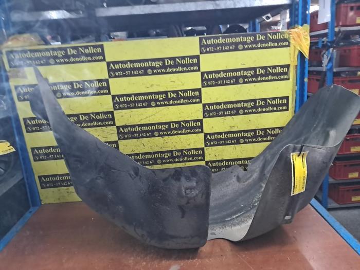 Używane Nadkole Opel Corsa E Cena € 30,00 Procedura marży oferowane przez autodemontage denollen