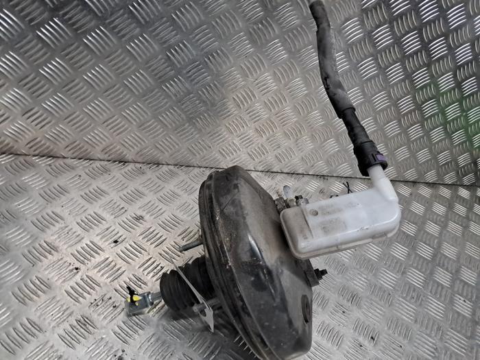Usagé Servo frein Ford Fiesta 6 (JA8) 1.25 16V Prix € 50,00 Règlement à la marge proposé par autodemontage denollen