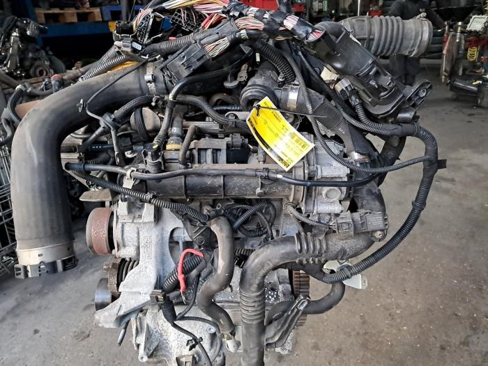 Używane Silnik Dacia Sandero II 0.9 TCE 12V Cena € 2.000,00 Procedura marży oferowane przez autodemontage denollen