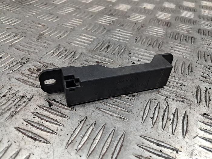 Używane Keyless Entry-Antena Mercedes C (W205) C-220 2.2 CDI BlueTEC, C-220 d 16V Cena € 15,00 Procedura marży oferowane przez autodemontage denollen
