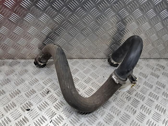 Gebrauchte Intercooler Schlauch Opel Adam 1.0 Ecotec 12V SIDI Turbo Preis € 39,95 Margenregelung angeboten von autodemontage denollen