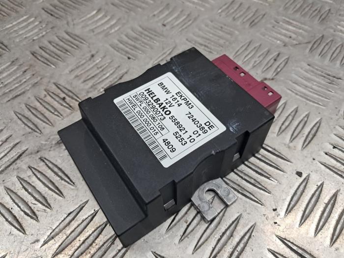 Usagé Module pompe carburant BMW 7 serie (F01/02/03/04) 740d 24V Prix sur demande proposé par autodemontage denollen