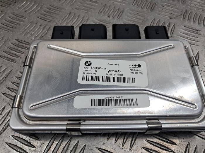 Używane Modul (rózne) BMW 7 serie (F01/02/03/04) 740d 24V Cena na żądanie oferowane przez autodemontage denollen