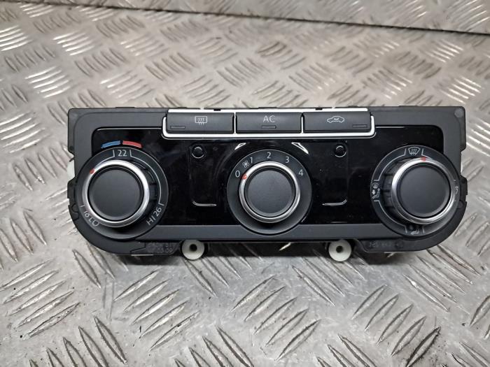 Begagnade Värmekontrollpanel Volkswagen Golf VI (5K1) 1.4 16V Pris € 35,00 Marginaltabell erbjuds av autodemontage denollen