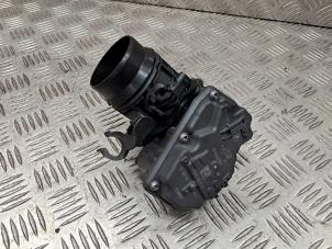 Drosselklappengehäuse van een MINI Countryman (F60) 2.0 Cooper D 2019