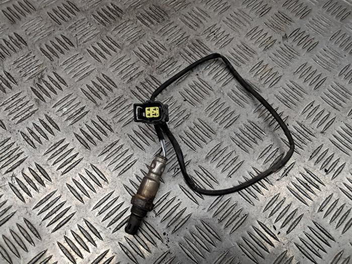 Lambda probe from a Mercedes-Benz SLK (R172) 3.5 350 V6 24V BlueEFFICIENCY 2013