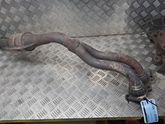 Used Front pipe + catalyst Volkswagen Golf IV Variant (1J5) 2.0 Price € 150,00 Margin scheme offered by autodemontage denollen