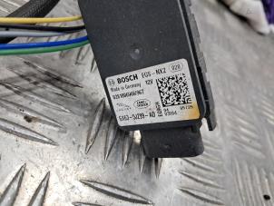 Lambda probe from a Land Rover Discovery V (LR) 2.0 Td4 16V 2018