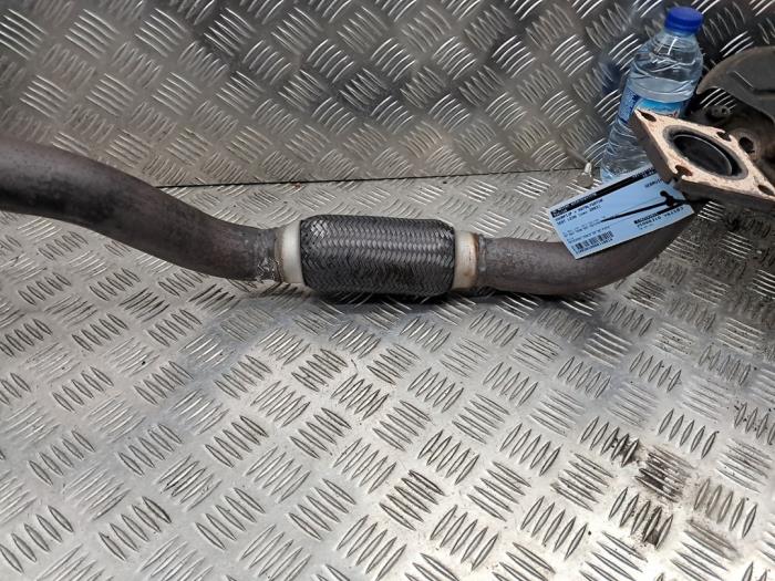 Used Front pipe + catalyst Seat Leon (1M1) 1.6 16V Price € 150,00 Margin scheme offered by autodemontage denollen