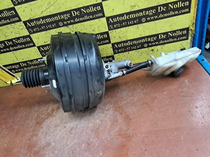Usagé Servo frein Mercedes Viano (639) 3.0 CDI V6 24V Euro 5 Prix € 125,00 Règlement à la marge proposé par autodemontage denollen
