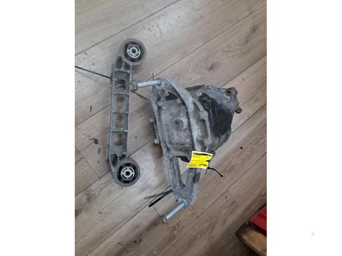 Gebrauchte Differential hinten Mercedes Viano (639) 3.0 CDI V6 24V Euro 5 Preis € 500,00 Margenregelung angeboten von autodemontage denollen