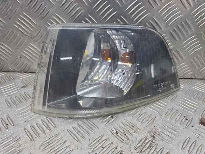 Begagnade Indikator, vänster Volvo V40 (VW) 1.8 16V Pris € 15,00 Marginaltabell erbjuds av autodemontage denollen