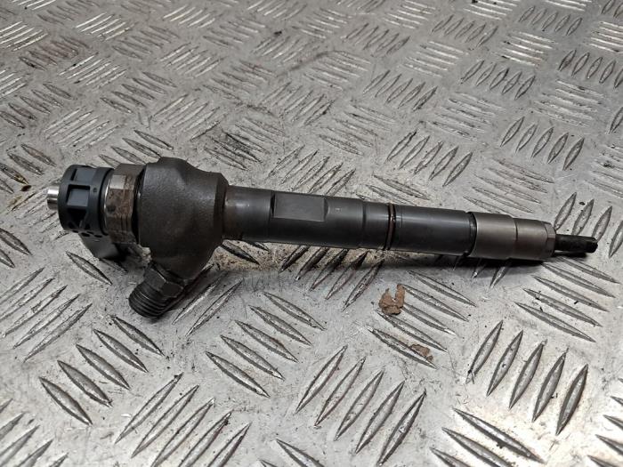 Używane Wtryskiwacz (Diesel) Volkswagen Golf VII (AUA) 1.6 TDI 16V Cena € 70,00 Procedura marży oferowane przez autodemontage denollen