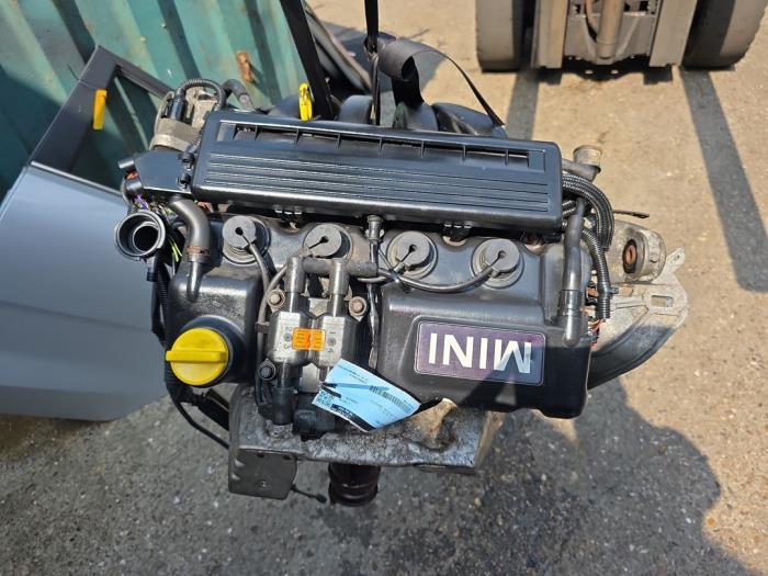 Used Engine BMW Mini (R50/53) 1.6 16V One Price € 350,00 Margin scheme offered by autodemontage denollen