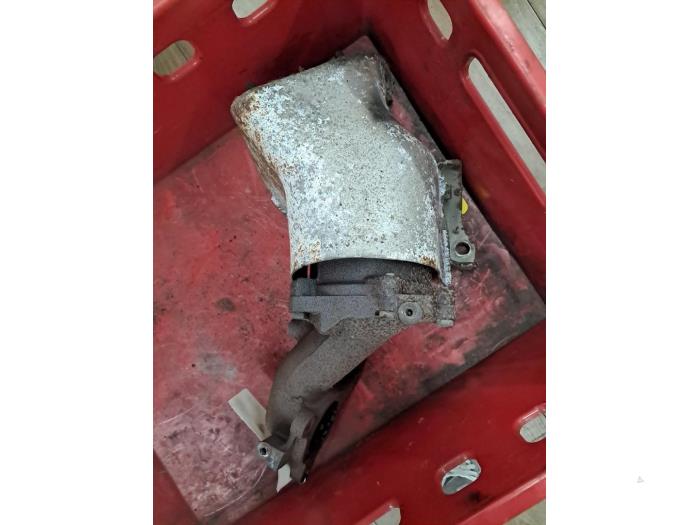 Used Front pipe + catalyst Nissan Navara (D40) 2.5 dCi 16V Price on request offered by autodemontage denollen