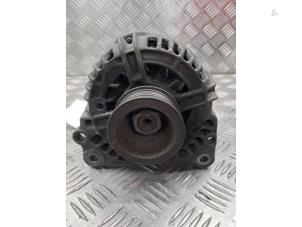 Dynamo van een Volkswagen Golf IV (1J1) 1.8 20V Turbo 1998